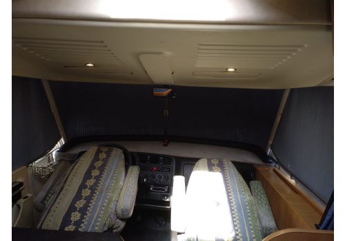 Autocaravana Integral HYMER B584 de Ocasión