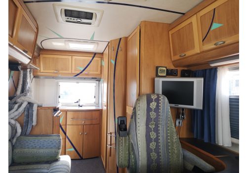 Autocaravana Integral HYMER B584 de Ocasión