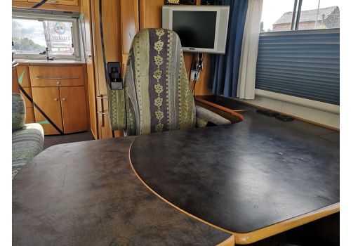 Autocaravana Integral HYMER B584 de Ocasión
