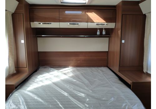 Autocaravana Integral LMC ExpIorer Comfort I 695 de Ocasión