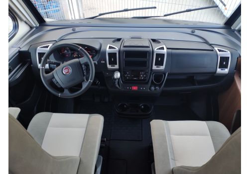 Autocaravana Integral LMC Explorer Comfort I 735 G de Ocasión