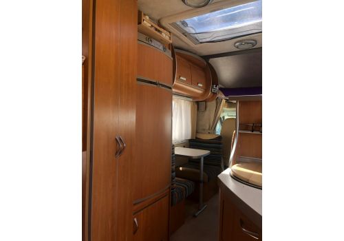 Autocaravana Capuchina JOINT Spaceline 365 de Ocasión