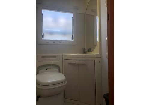 Autocaravana Capuchina JOINT Spaceline 365 de Ocasión