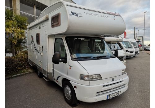 Autocaravana Capuchina DETHLEFFS A5880 de Ocasión