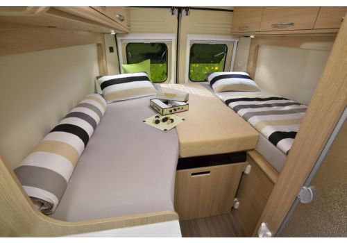Furgoneta Cámper ROADCAR R 640 modelo 2018 de Ocasión