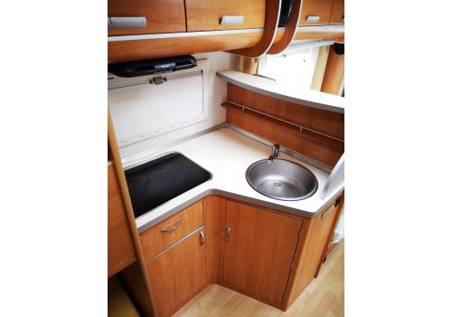 Autocaravana Capuchina JOINT Spaceline 325 de Ocasión
