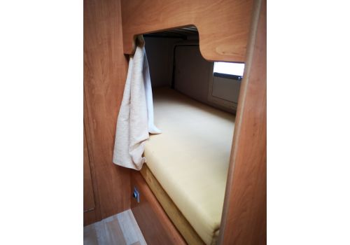 Autocaravana Capuchina JOINT Spaceline 325 de Ocasión