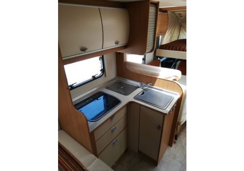 Autocaravana Integral BURSTNER Viseo I 696 de Ocasión