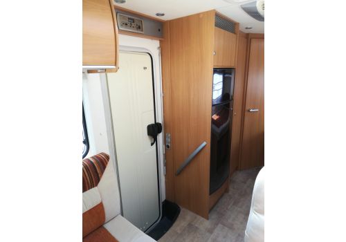 Autocaravana Integral BURSTNER Viseo I 696 de Ocasión