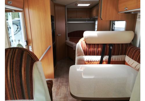 Autocaravana Integral BURSTNER Viseo I 696 de Ocasión