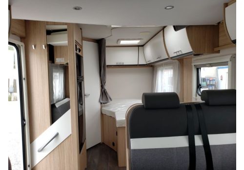 Autocaravana Perfilada SUNLIGHT T 64 de Ocasión