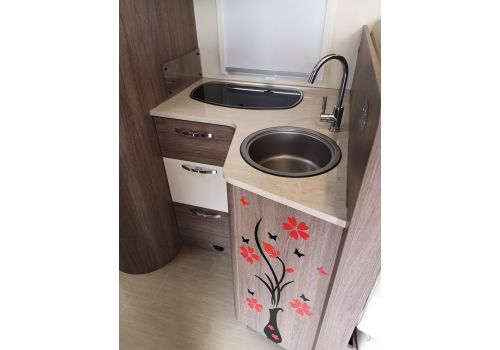 Autocaravana Perfilada BURSTNER Ixeo 734 de Ocasión