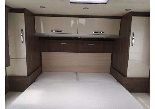 Autocaravana Perfilada BURSTNER Ixeo 734 de Ocasión