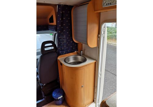 Autocaravana Perfilada JOINT J 148 de Ocasión