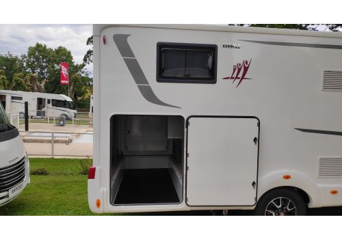 Autocaravana Integral RAPIDO 866F modelo  2020 de Ocasión