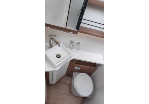 Autocaravana Integral RAPIDO 866F modelo  2020 de Ocasión