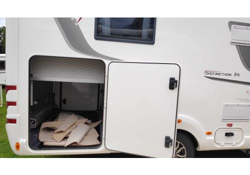 Autocaravana Integral RAPIDO Distinction I 96 modelo 2020 Nueva en Venta