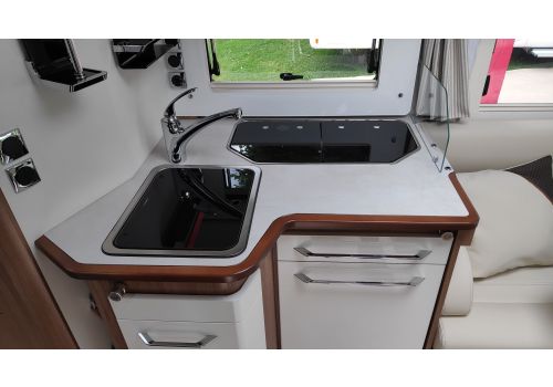 Autocaravana Integral RAPIDO Distinction I 96 modelo 2020 Nueva en Venta