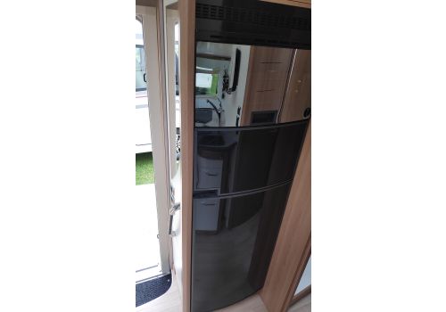 Autocaravana Integral RAPIDO Distinction I 96 modelo 2020 Nueva en Venta