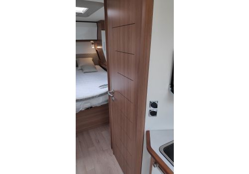 Autocaravana Integral RAPIDO Distinction I 96 modelo 2020 Nueva en Venta