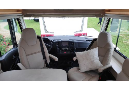 Autocaravana Integral RAPIDO 880F modelo 2020 de Ocasión