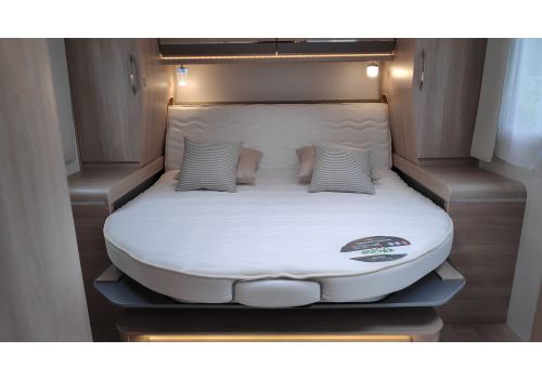 Autocaravana Integral RAPIDO 880F modelo 2020 de Ocasión
