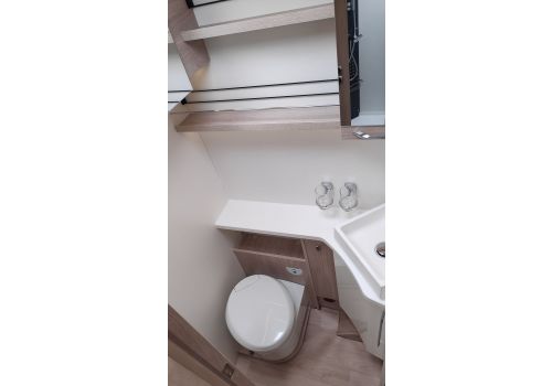 Autocaravana Integral RAPIDO 880F modelo 2020 de Ocasión