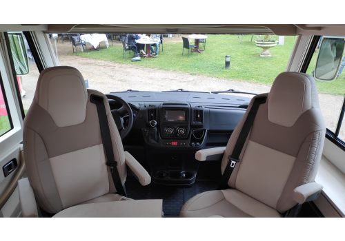 Autocaravana Integral RAPIDO 8086dF modelo 2020 de Ocasión