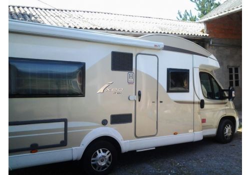 Autocaravana Perfilada BURSTNER Ixeo de Ocasión
