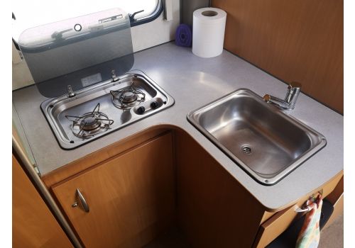 Autocaravana Perfilada PILOTE Mooveo P 673 de Ocasión