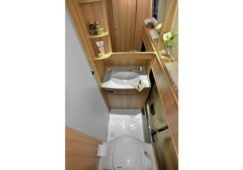 Furgoneta Cámper GLOBECAR Vario 499-H line modelo 2016 de Ocasión