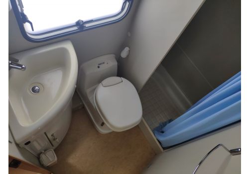 Autocaravana Perfilada ELNAGH Baron 420 L de Ocasión