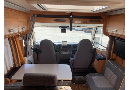 Autocaravana Integral DETHLEFFS Advantage I 6571 de Ocasión