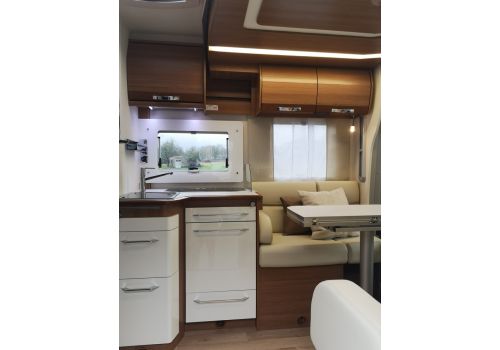 Autocaravana Perfilada RAPIDO 696F Modelo 2020 de Ocasión