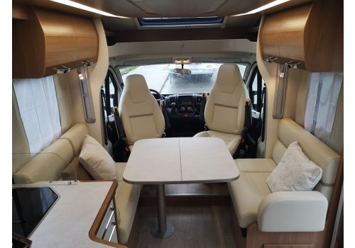 Autocaravana Perfilada RAPIDO 696F Modelo 2020 de Ocasión