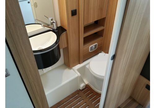 Autocaravana Integral DETHLEFFS Advantage I-6671 de Ocasión