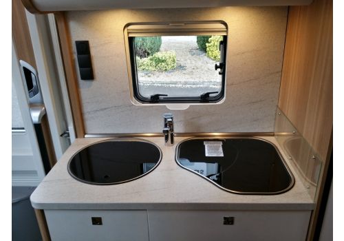 Autocaravana Integral DETHLEFFS Advantage I-6671 de Ocasión