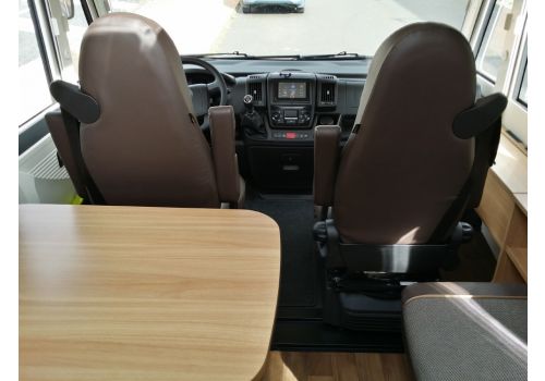 Autocaravana Integral DETHLEFFS Advantage I-6671 de Ocasión