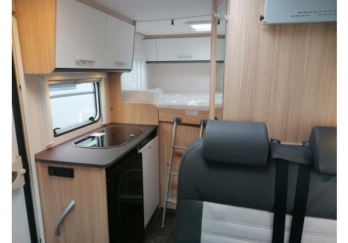 Autocaravana Perfilada SUNLIGHT V60 modelo 2022 de Ocasión