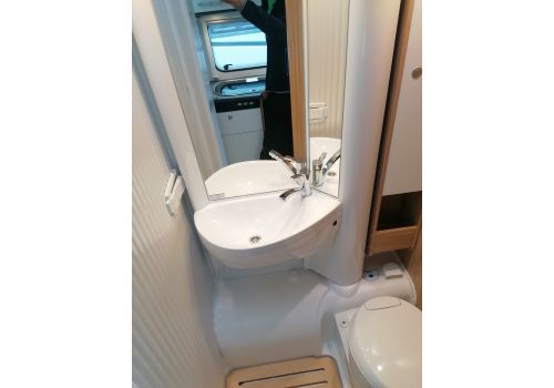 Autocaravana Perfilada SUNLIGHT V60 modelo 2022 de Ocasión