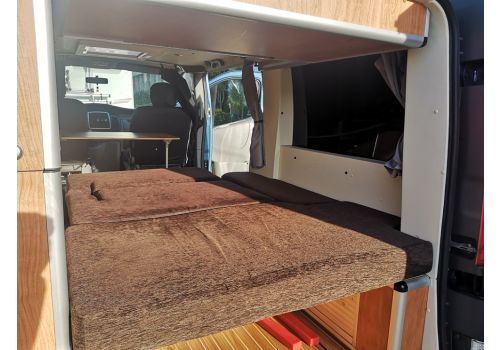 Furgoneta Cámper OPEL Vivaro de Ocasión
