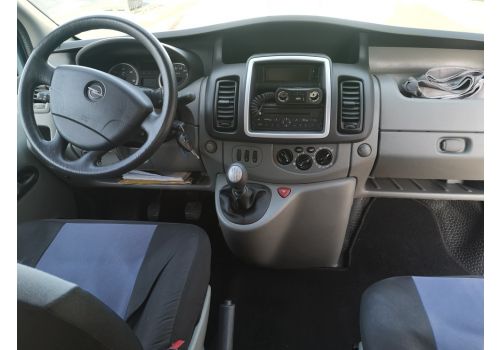 Furgoneta Cámper OPEL Vivaro de Ocasión