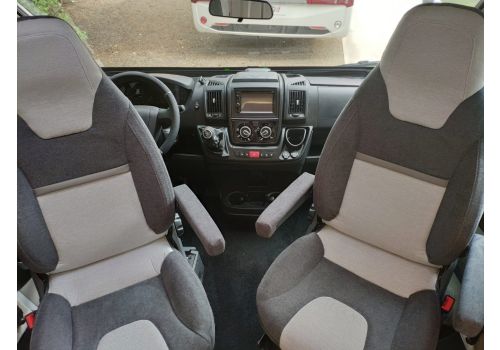 Autocaravana Perfilada RAPIDO 666F Modelo 2020 Nueva en Venta
