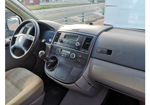 Furgoneta Cámper VOLKSWAGEN California Confort Line de Ocasión