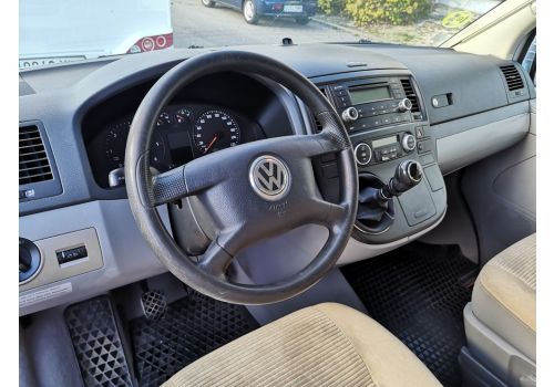 Furgoneta Cámper VOLKSWAGEN California Confort Line de Ocasión