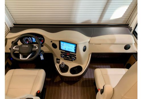Autocaravana Integral CONCORDE Credo 840 L de Ocasión
