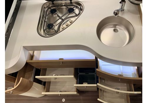 Autocaravana Integral CONCORDE Credo 840 L de Ocasión