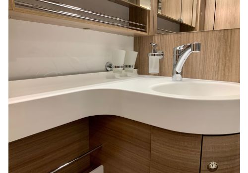 Autocaravana Integral CONCORDE Credo 840 L de Ocasión