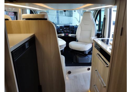 Furgoneta Cámper DREAMER Select Living Van 2020 Nueva en Venta