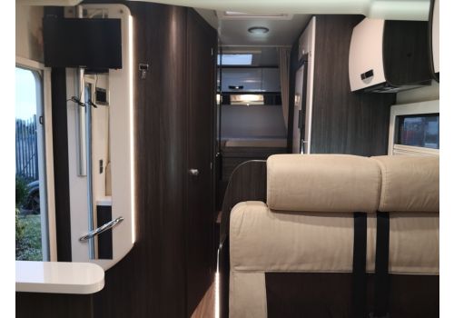 Autocaravana Perfilada BENIMAR Mileo 242 de Ocasión